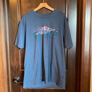 {Eddie Bauer} blue mountain graphic tee